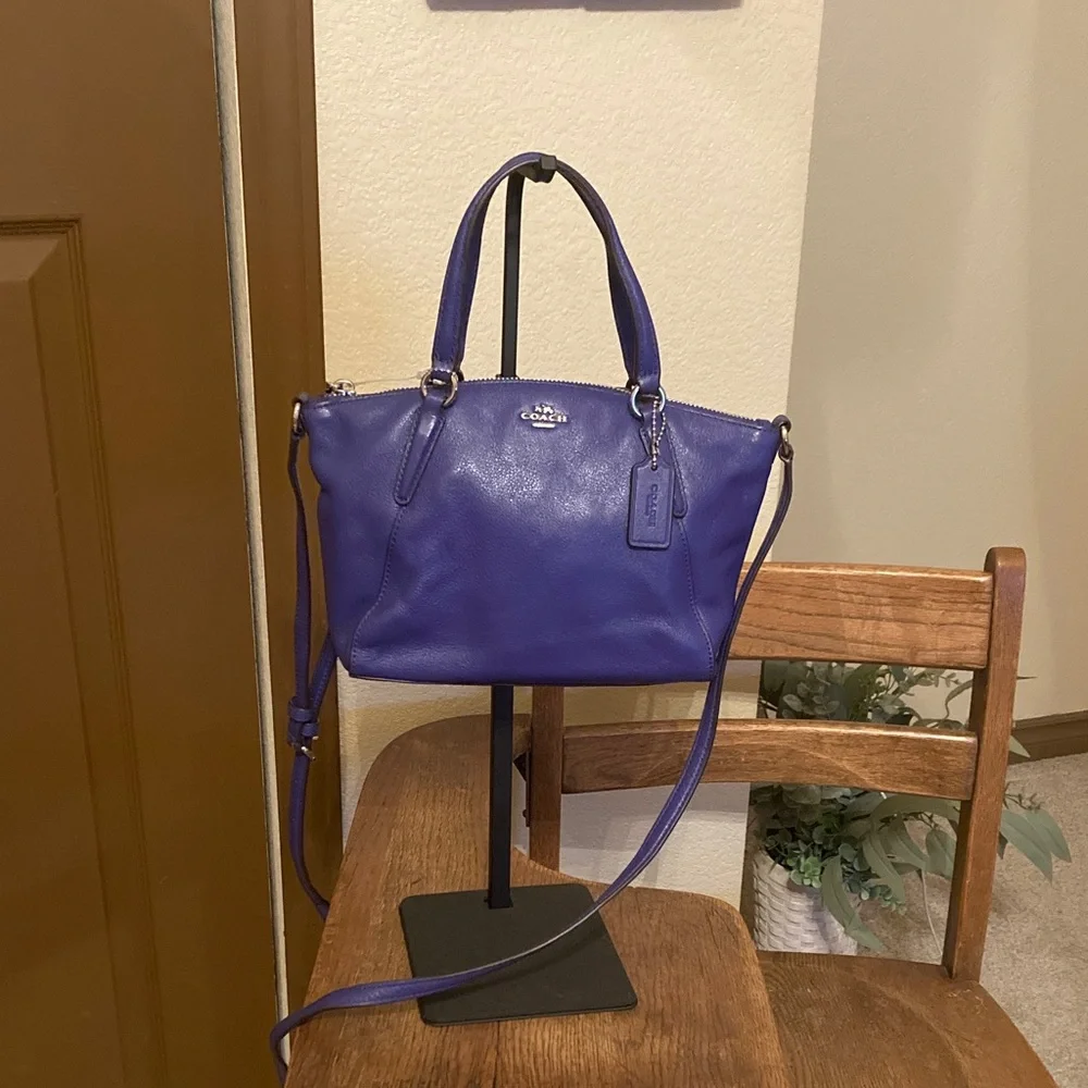 Coach Mini Kelsey Crossbody Stachel Purse Like New! - Picture 2 of 11